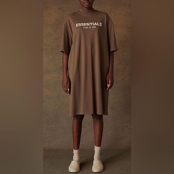 🚨SOLD OUT In STORES🚨 Fear of God ESSENTIALS Dress- NWT - Picture 1 of 10